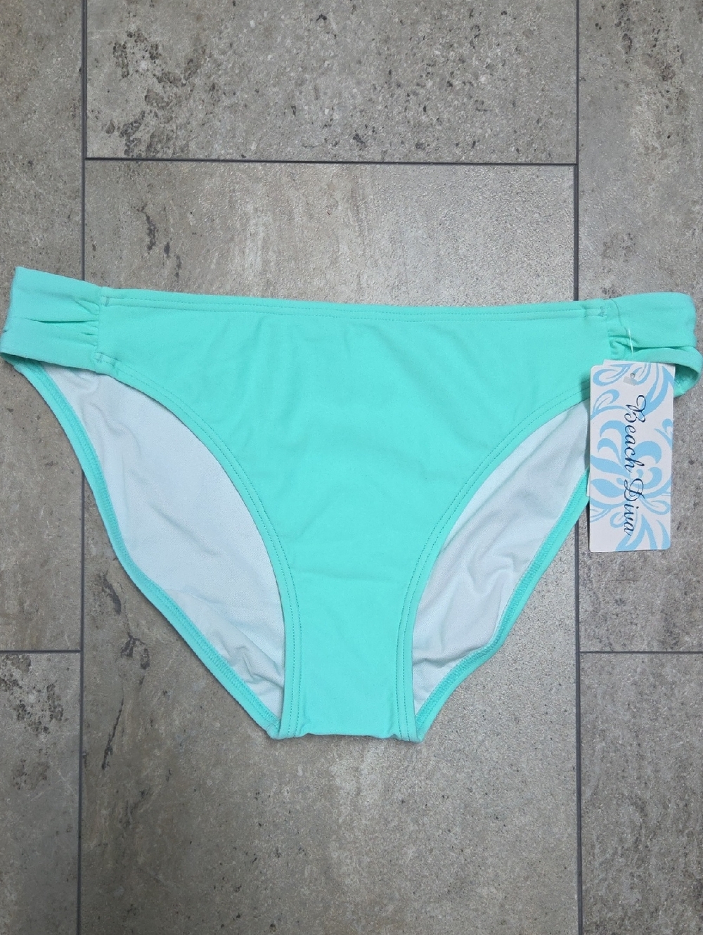 Beach Diva Women's Mint Bikini Bottom - Classic Coverage